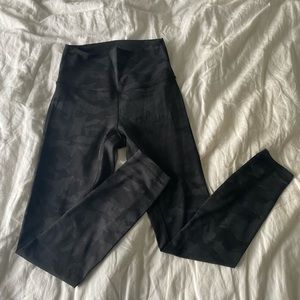 Lululemon Camo Wunder Unders